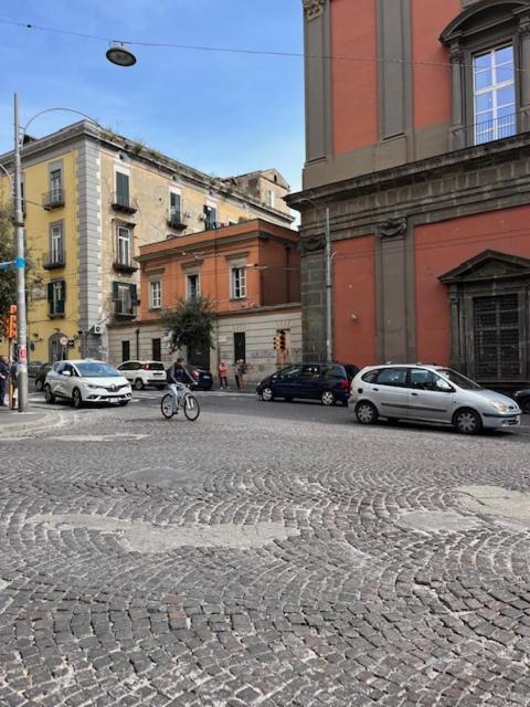 Coremi Vandrerhjem Napoli Eksteriør bilde